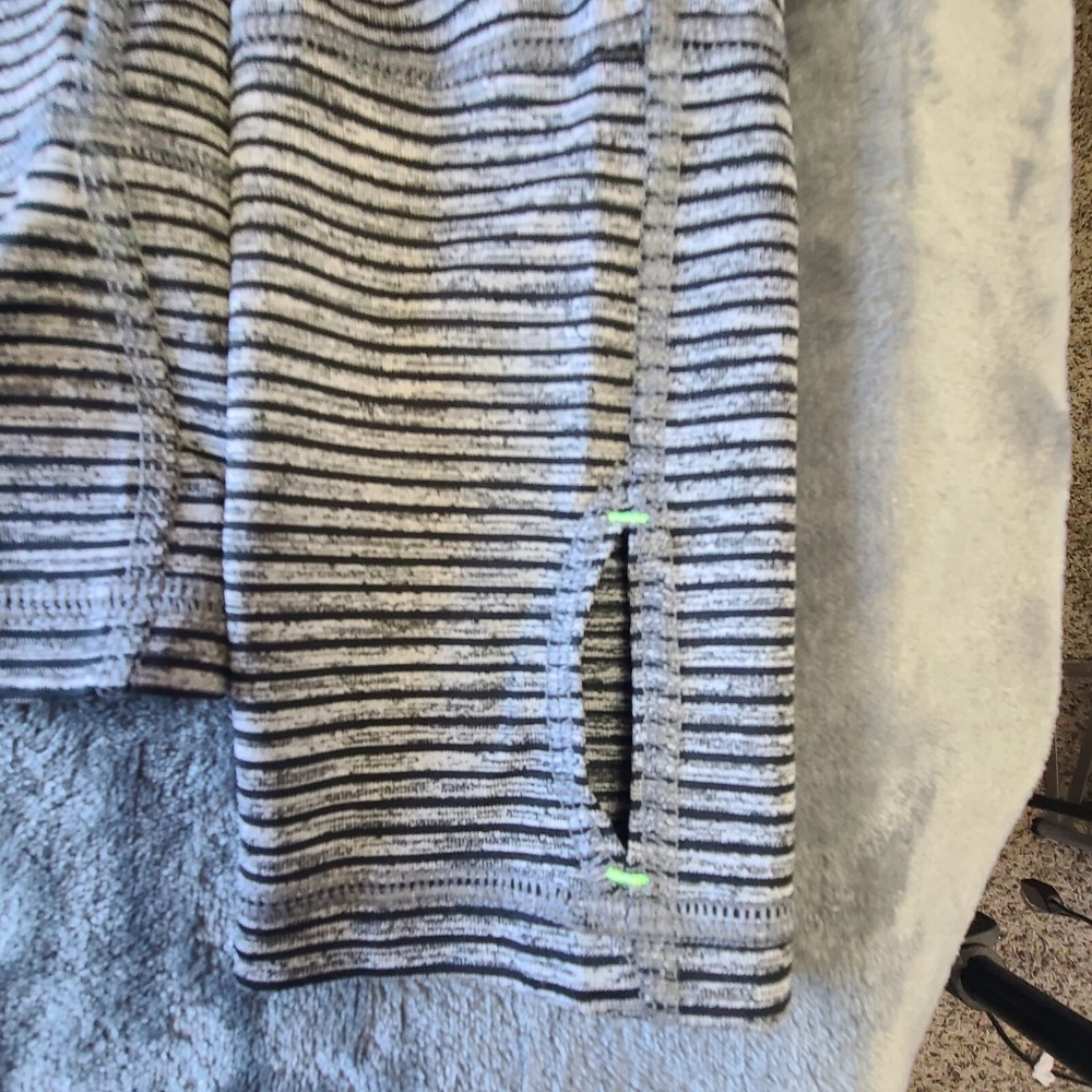 Lukka Womens Full Zip Hoodie Sweatshirt Gray Stripe Pockets Thumb Loops. Large - Picture 3 of 16